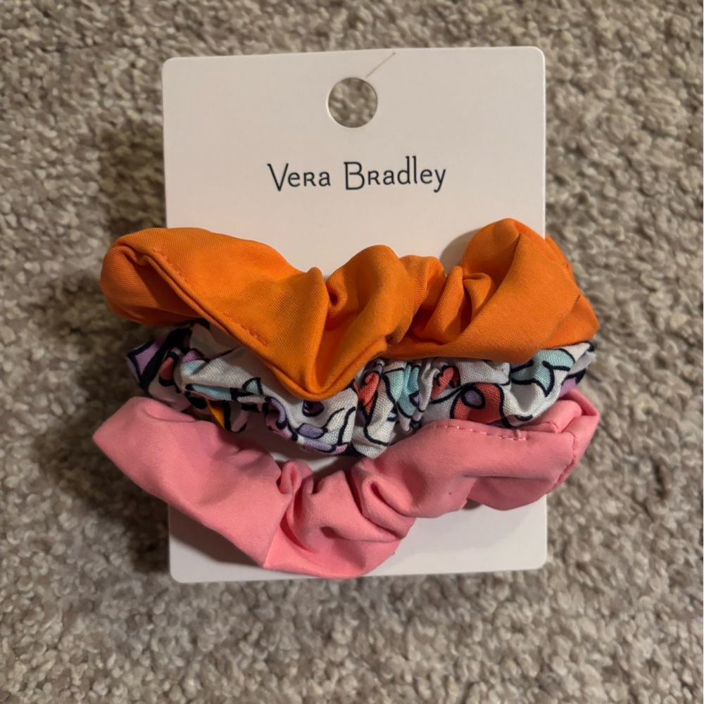 Vera Bradley Scrunchie Hair Ties Orange, Pink, Black, Gray, Floral & Flower - Picture 4 of 4